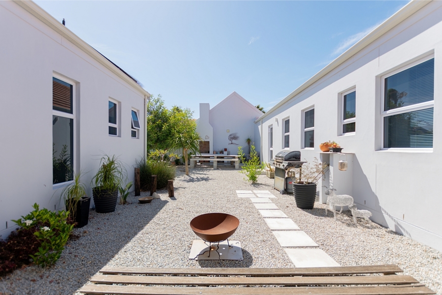 5 Bedroom Property for Sale in Port Owen Western Cape